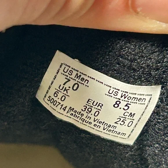 NWOT Vans Old Skool Black and White Classic Shoes Unisex Women’s 8.5 Men’s 7 - Picture 7 of 11